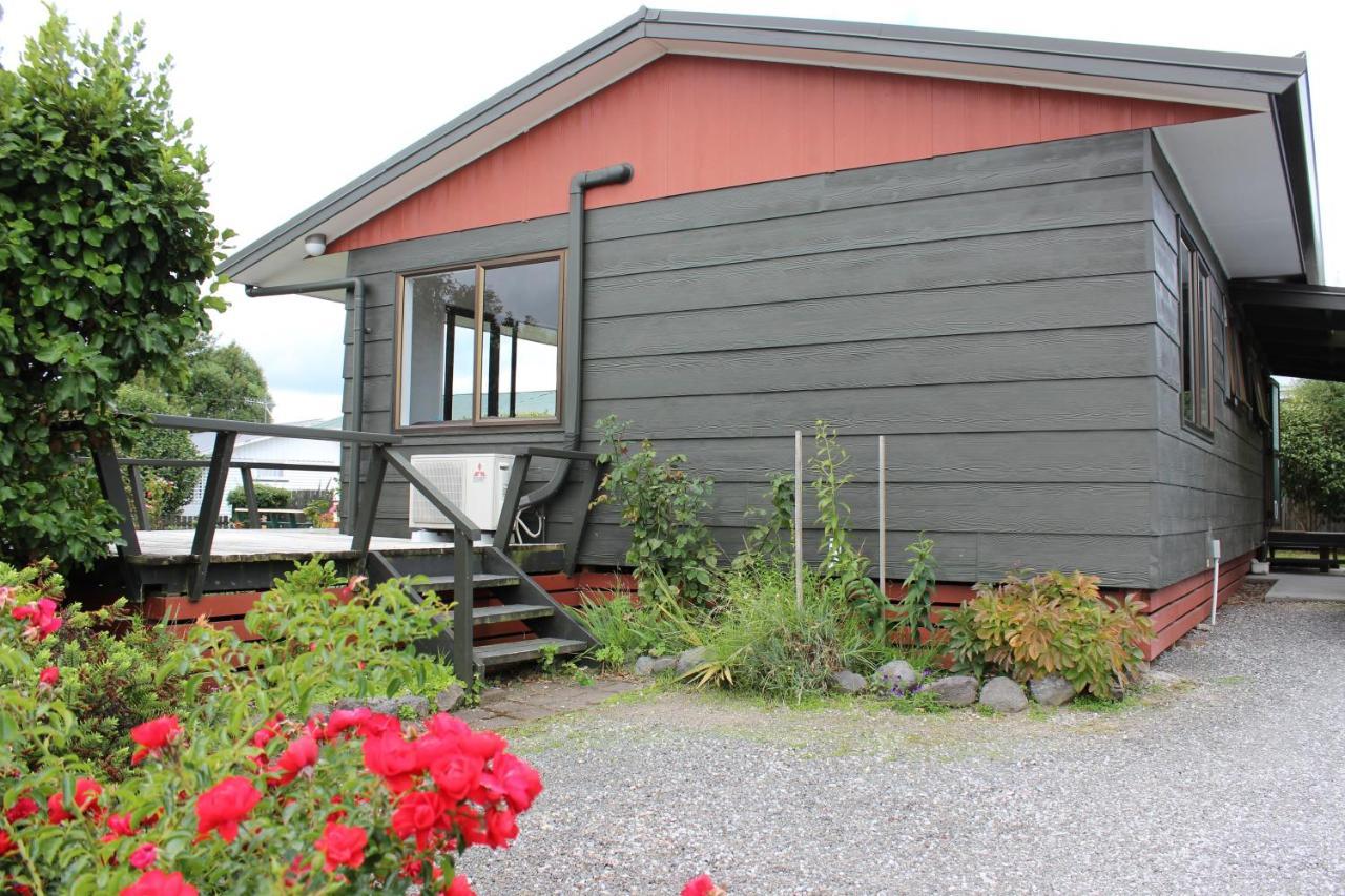 Bram'S Bach Villa Tauposjön Exteriör bild